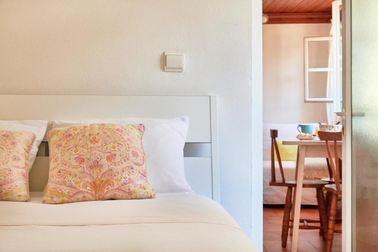 Light Filled Apartment Near Chiado, By Timecooler Lisboa Εξωτερικό φωτογραφία